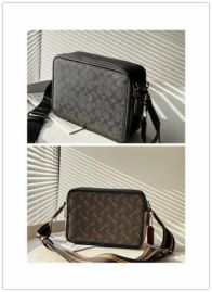 Picture of Coach Mens Bags _SKUfw105569559fw